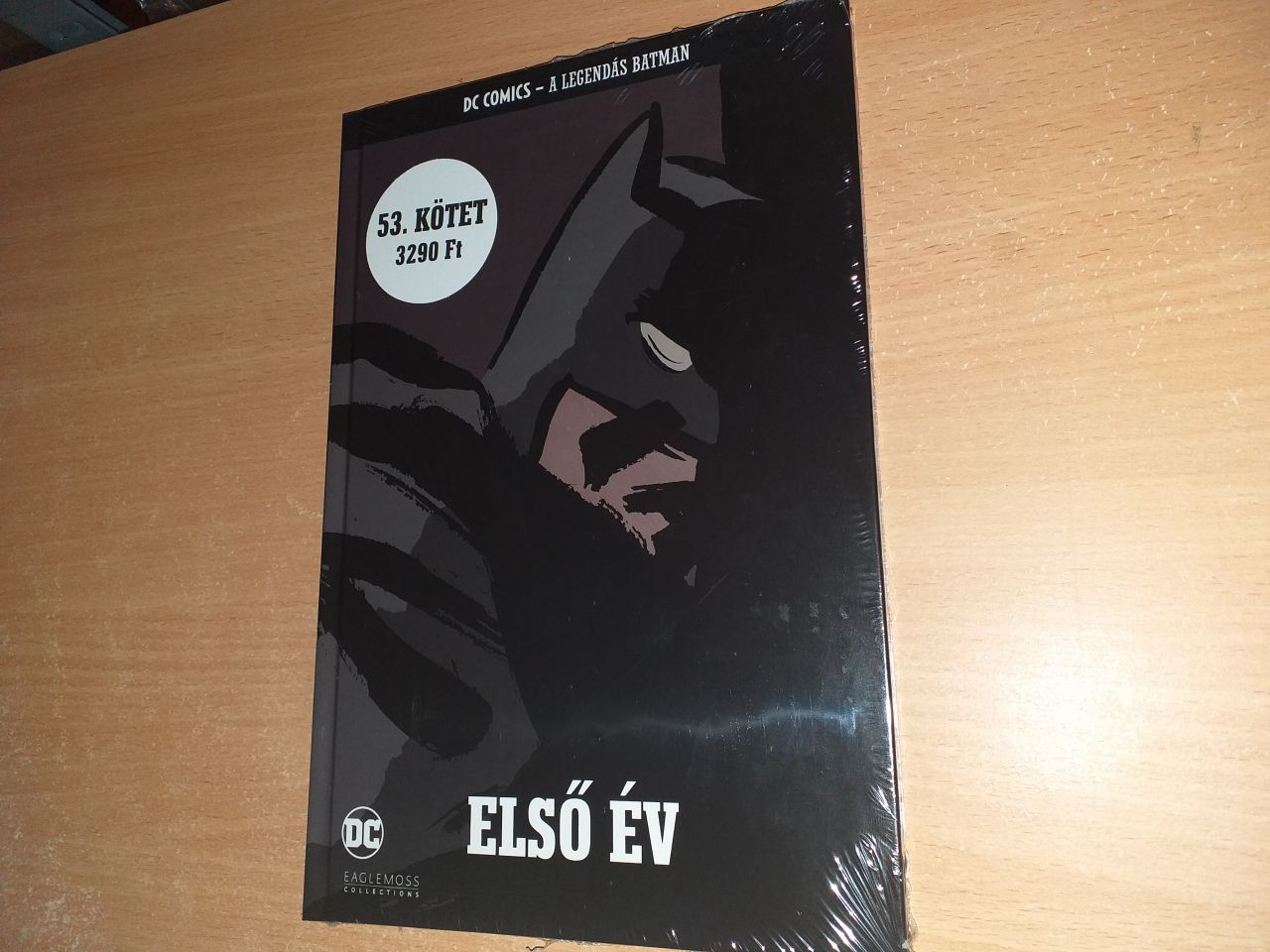 A Legendás Batman 53.: Első év A Legendás Batman 53.: Első év